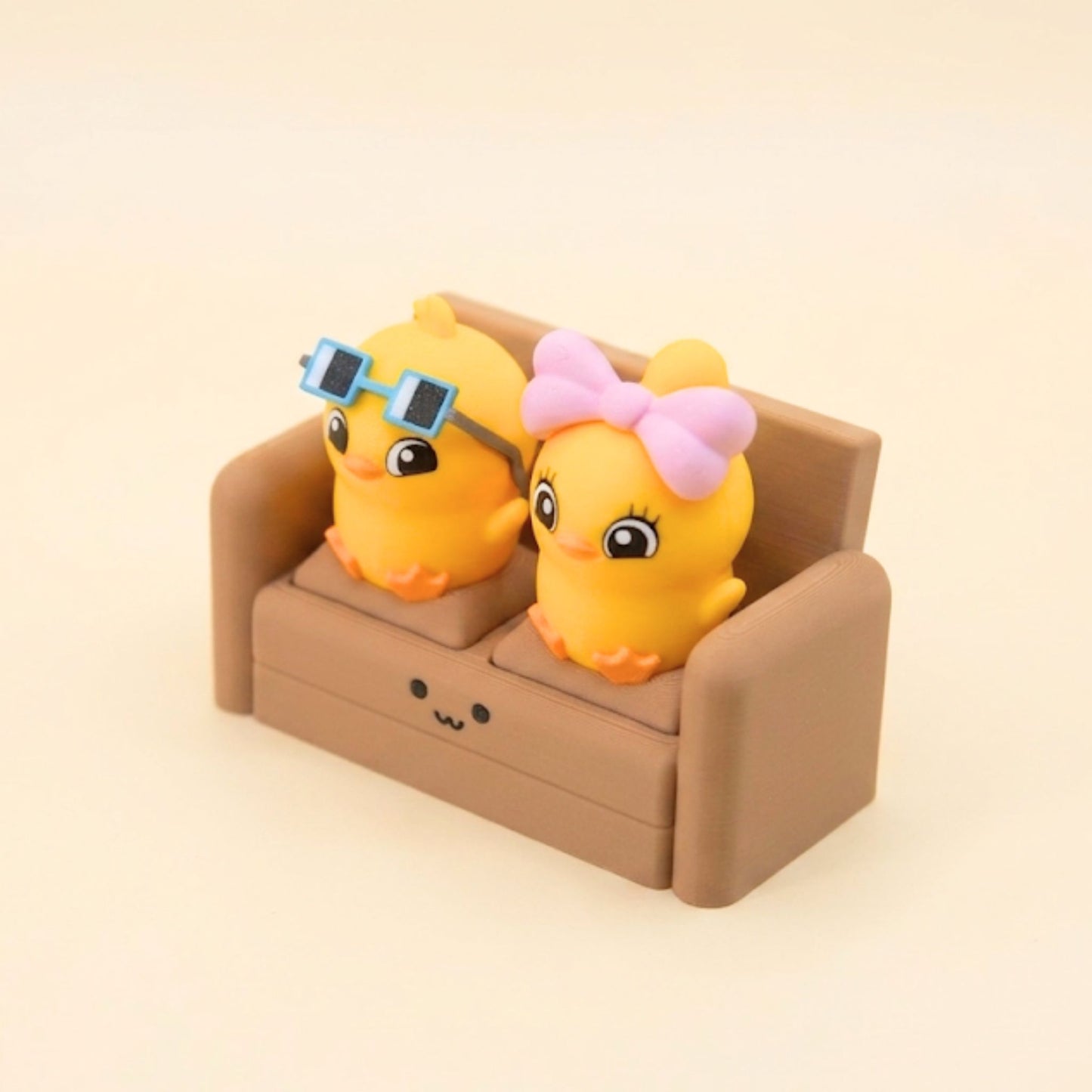 The Quack & Lola - Emotional Support Football World Cup Edition Clicker