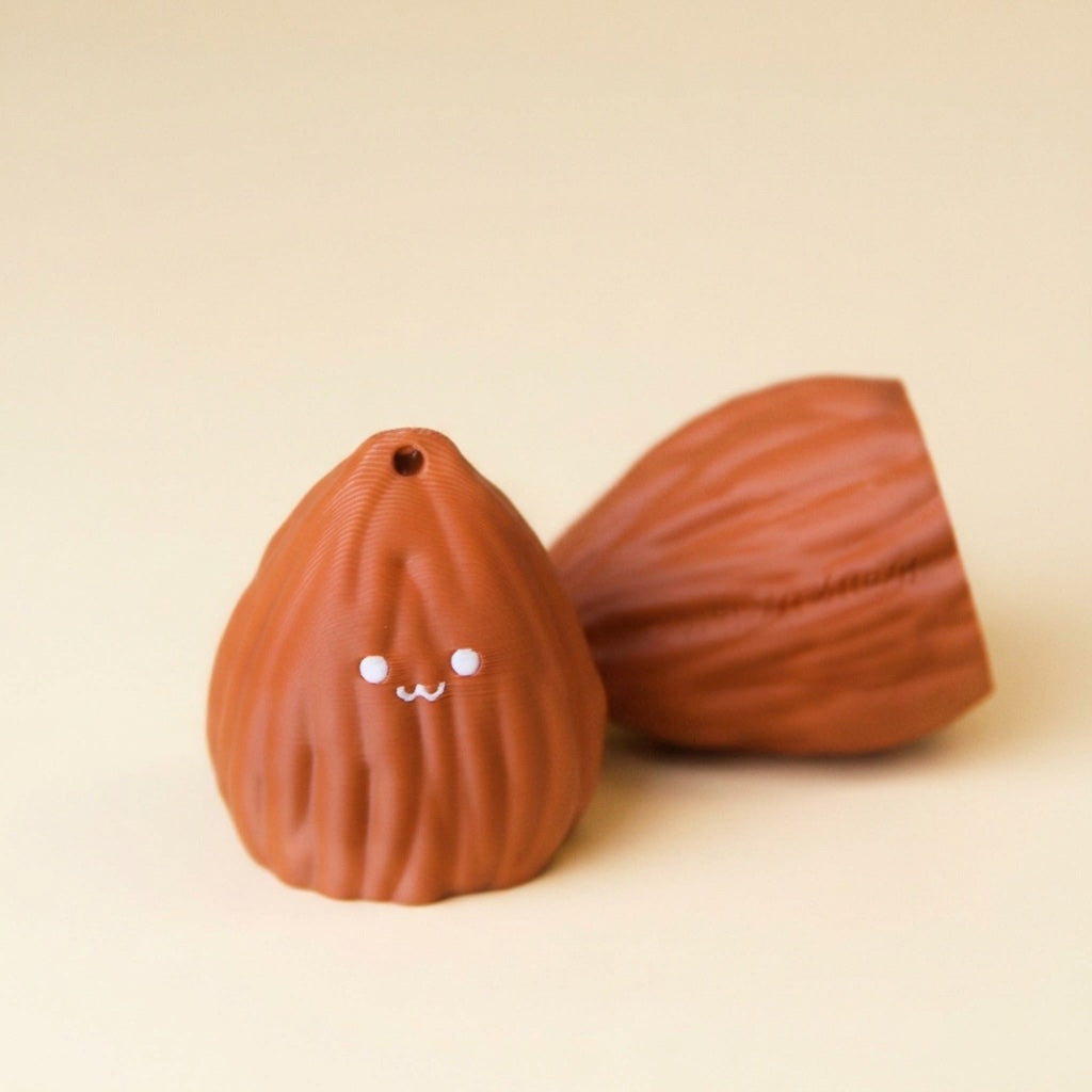 Lucky Almond Clicker